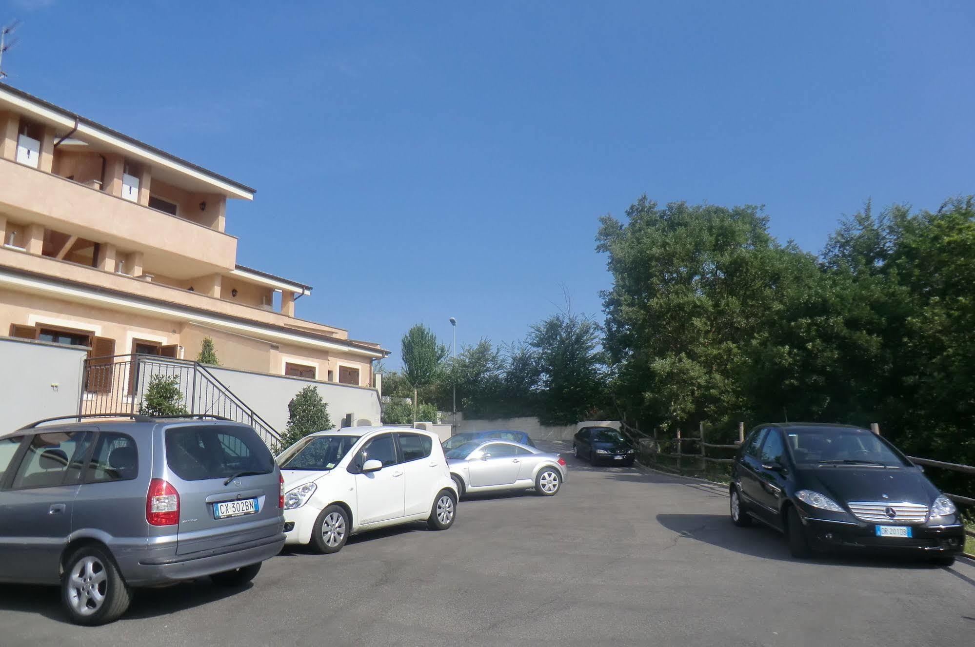 Aparthotel Il Casaletto Dei Ludi Aranova Exterior foto
